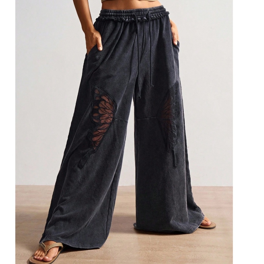 Mineral Wash Stretchy Waist Butterfly Cut out Wide leg Pants - Picture 6 of 7
